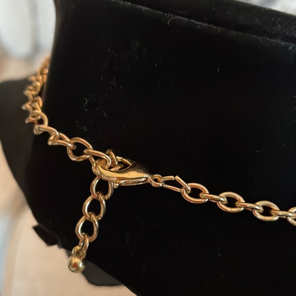 Pearl, Rhinestone & Gold Necklace - Picture 3 of 4